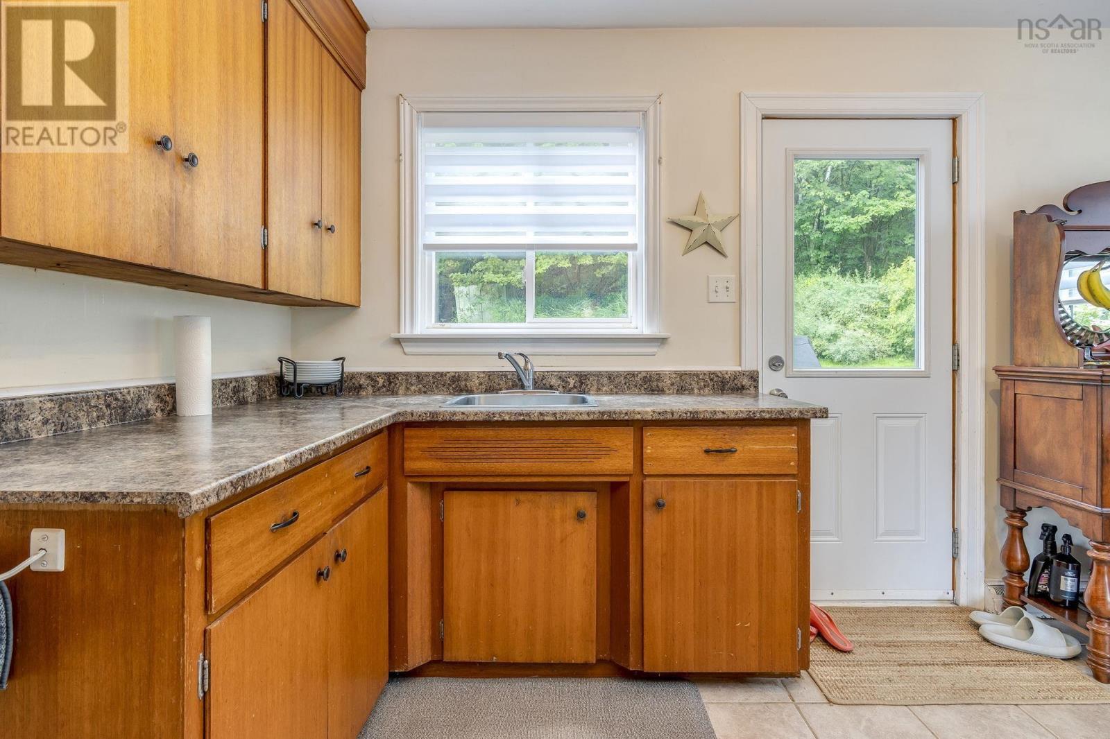 31 And 31a Mountain Avenue, Dartmouth, Nova Scotia  B2Z 1E9 - Photo 12 - 202619704
