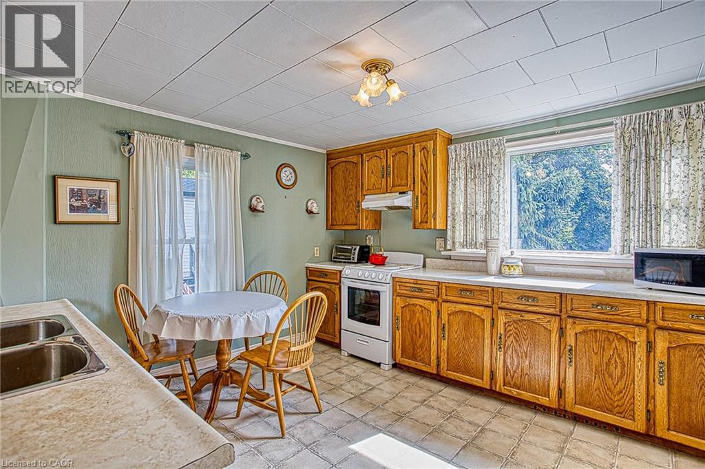 4207 William Street, Beamsville, Ontario  L3J 0K8 - Photo 14 - 40845182