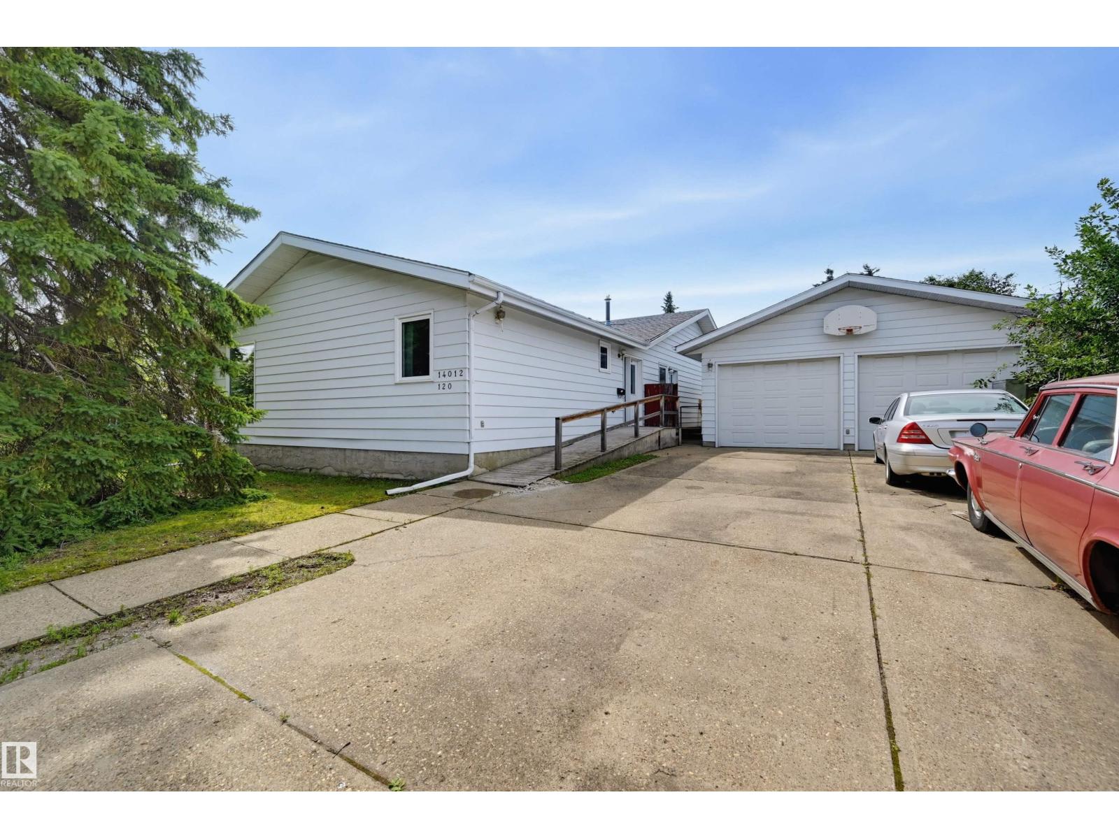 14012 120 ST NW, edmonton, Alberta