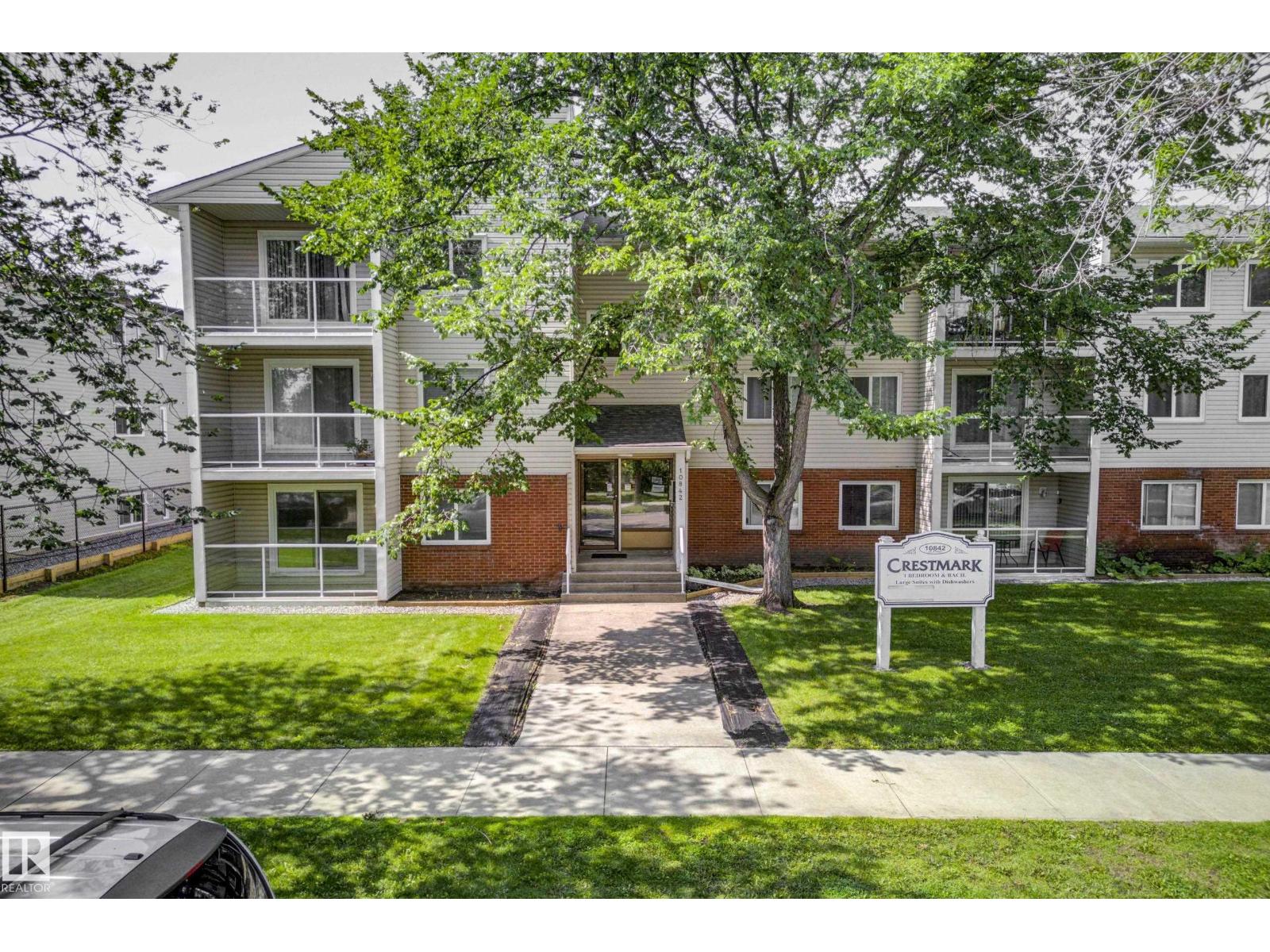 #206 10842 107 ST NW, edmonton, Alberta