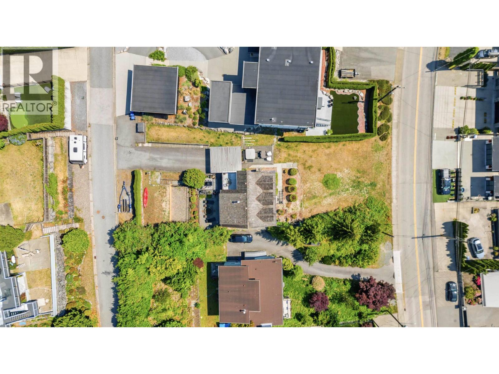 1237 Ioco Road, Port Moody, British Columbia V3H 2W9 - Photo 18 - R3152780
