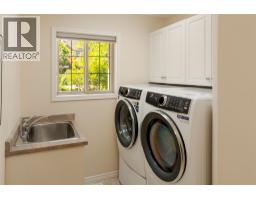 754 South Crest Drive, Kelowna, British Columbia  V1W 4W7 - Photo 23 - 10394617