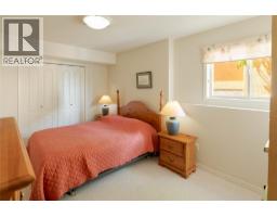 754 South Crest Drive, Kelowna, British Columbia  V1W 4W7 - Photo 29 - 10394617