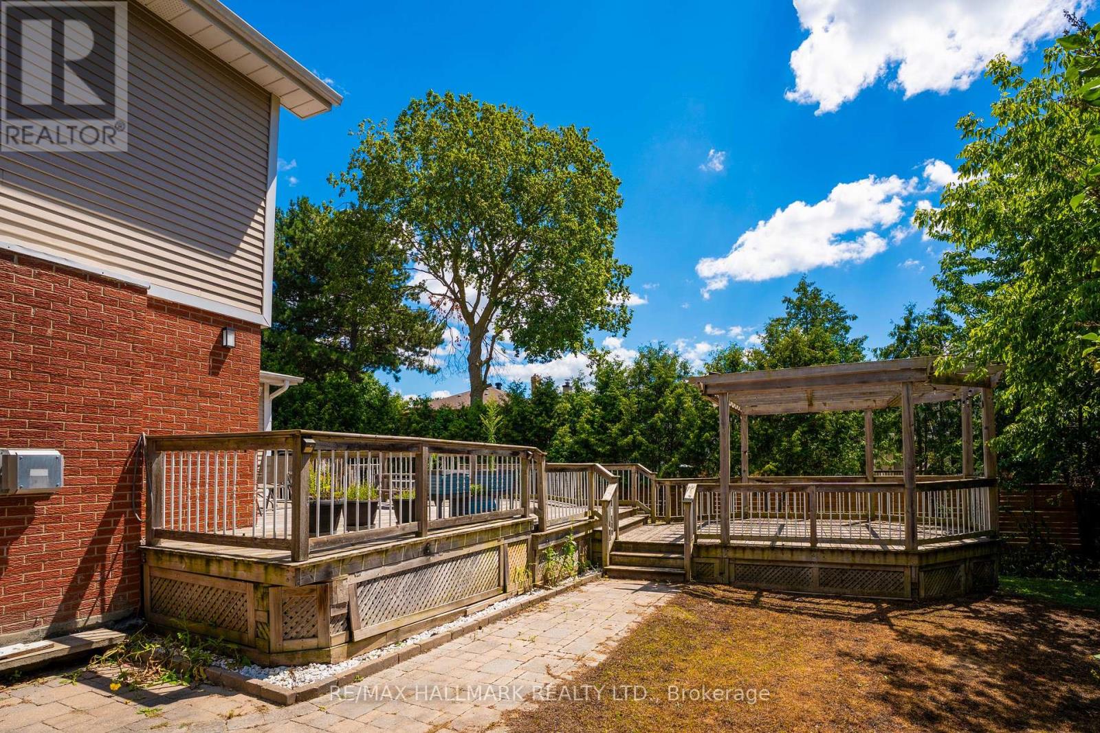 39 Sunnywood Crescent, Richmond Hill (South Richvale), Ontario  L4C 6W2 - Photo 32 - N13645308