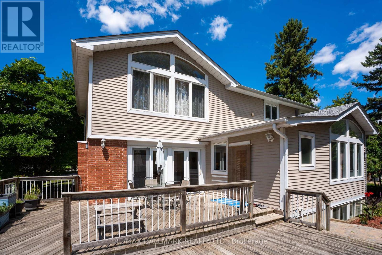 39 Sunnywood Crescent, Richmond Hill (South Richvale), Ontario  L4C 6W2 - Photo 33 - N13645308