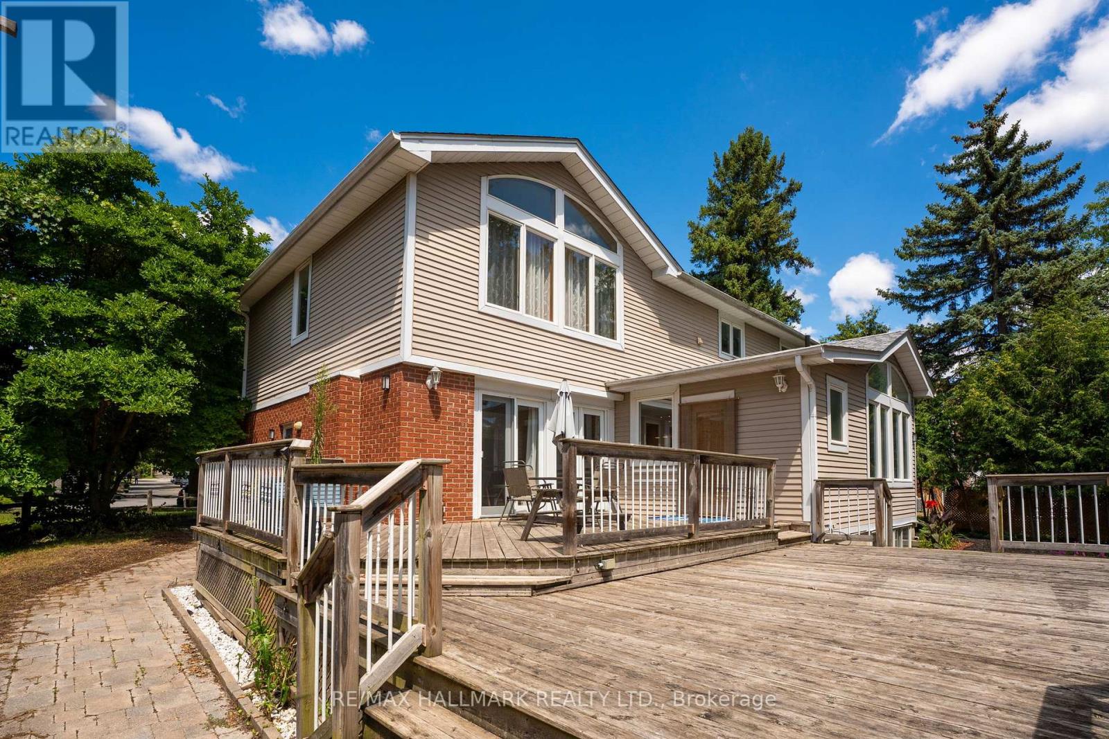 39 Sunnywood Crescent, Richmond Hill (South Richvale), Ontario  L4C 6W2 - Photo 37 - N13645308