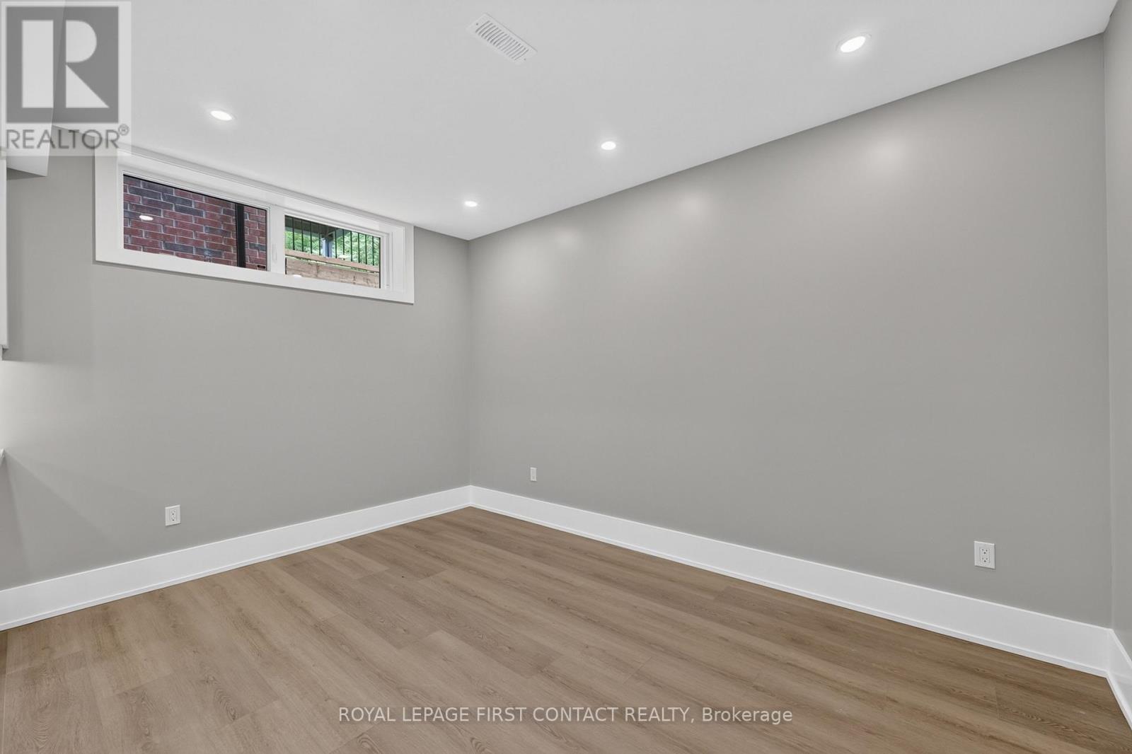 Lower - 933 7th Line, Innisfil, Ontario L9S 4G1 - Photo 8 - N13645388