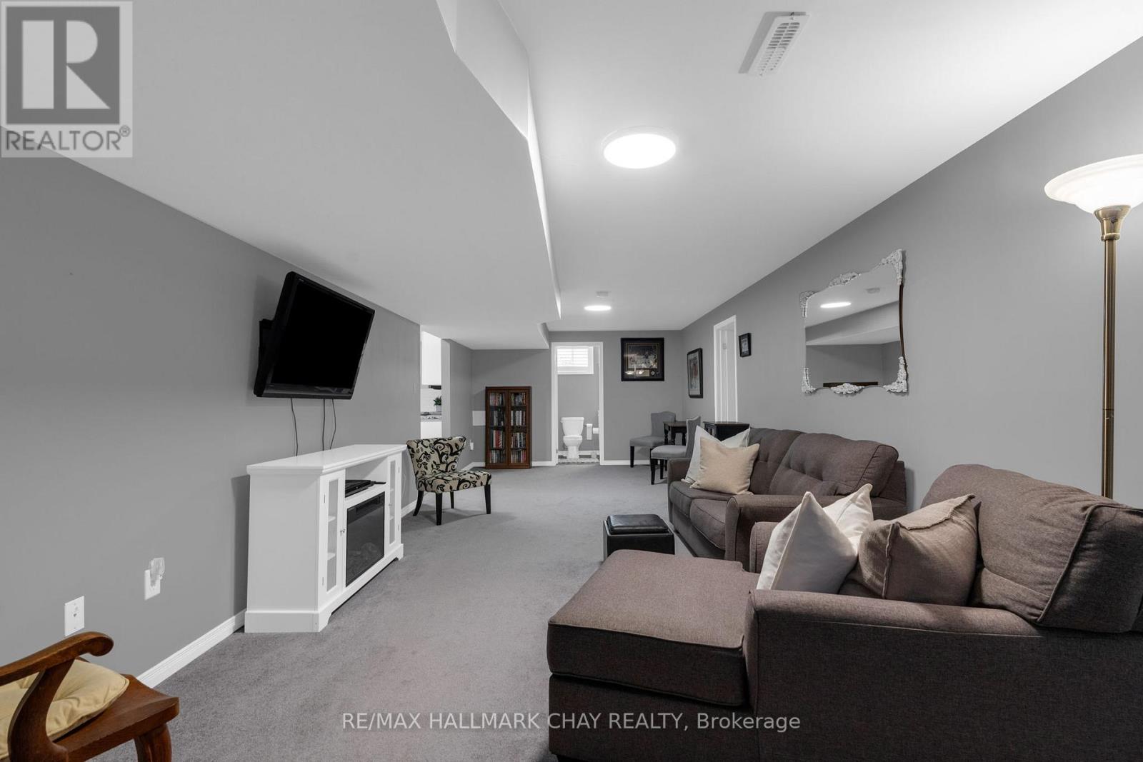 2215 Nevils Street, Innisfil, Ontario L9S 0E2 - Photo 33 - N13645448