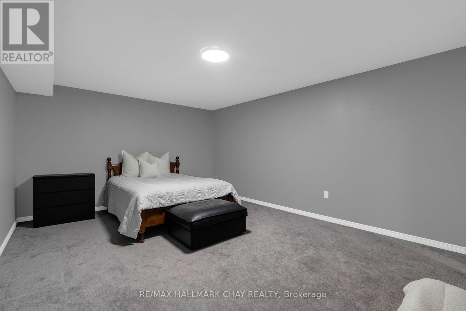 2215 Nevils Street, Innisfil, Ontario L9S 0E2 - Photo 35 - N13645448