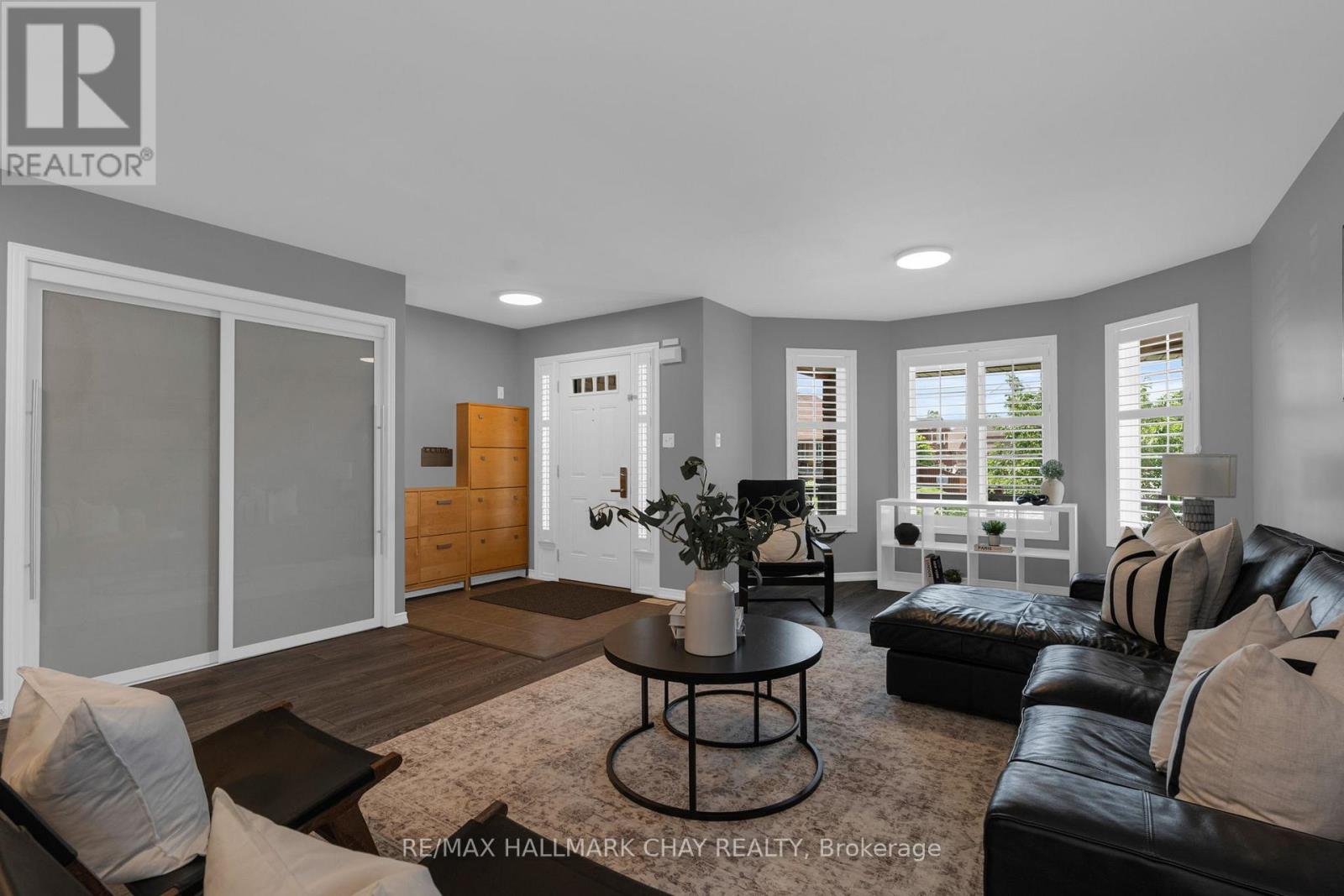 2215 Nevils Street, Innisfil, Ontario L9S 0E2 - Photo 6 - N13645448