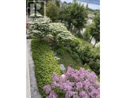 754 South Crest Drive, Kelowna, British Columbia  V1W 4W7 - Photo 34 - 10394617