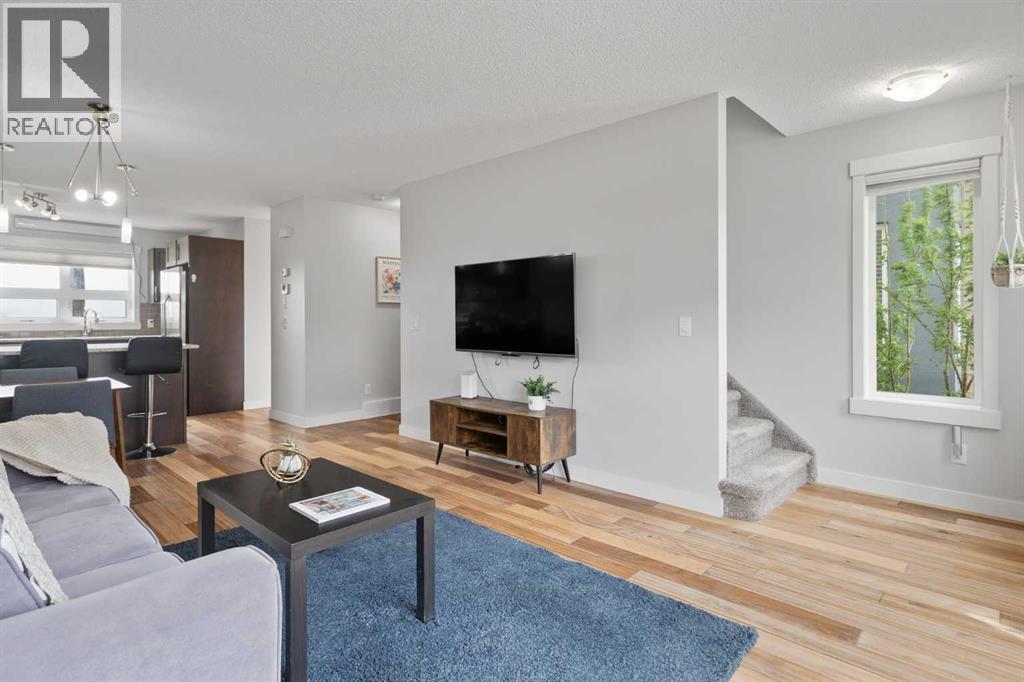 230 Covecreek Circle NE, Calgary, Alberta  T3K 0W6 - Photo 11 - A2335242