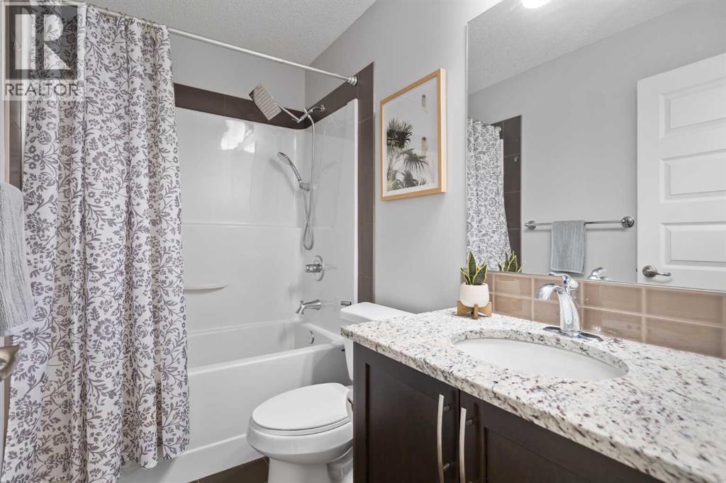 230 Covecreek Circle NE, Calgary, Alberta  T3K 0W6 - Photo 17 - A2335242