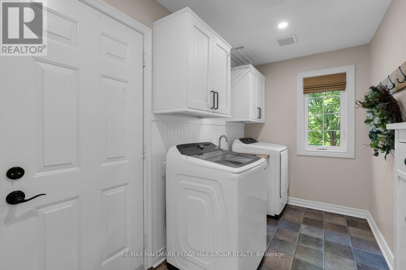 29 Priest Avenue, Springwater, Ontario  L9X 0G9 - Photo 14 - S13645324