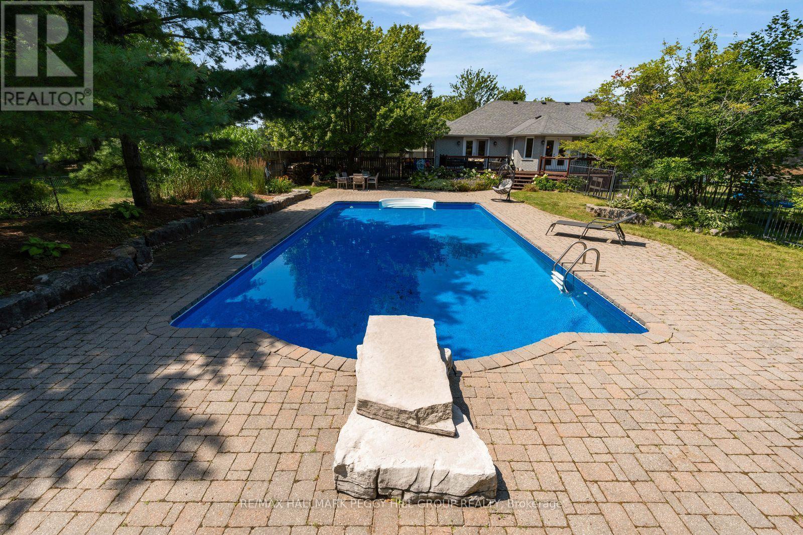 29 Priest Avenue, Springwater, Ontario  L9X 0G9 - Photo 24 - S13645324