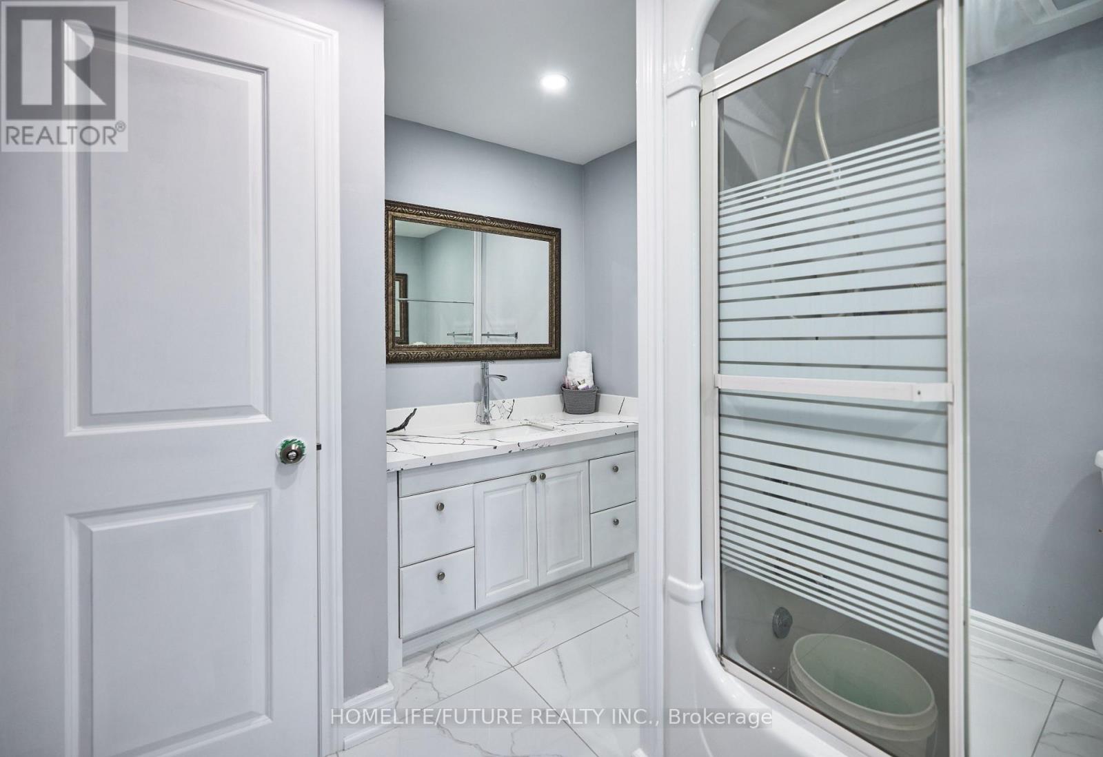 58 O'shaughnessy Crescent, Barrie, Ontario  L4N 7L8 - Photo 33 - S13645352