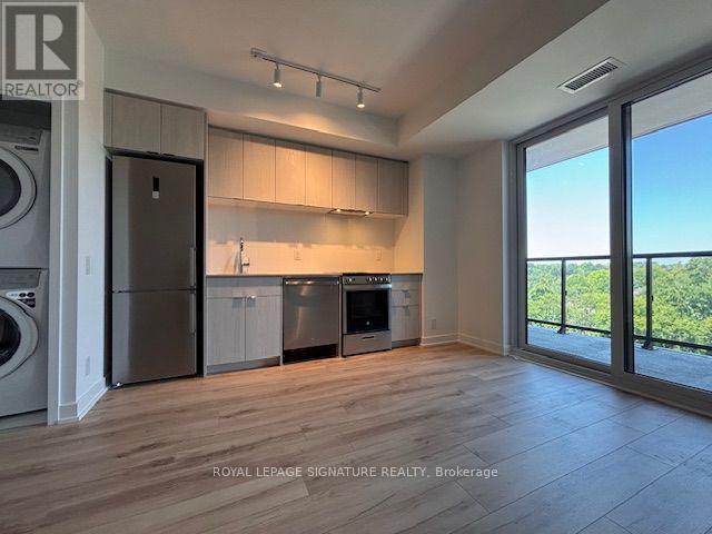 612 - 1660 Bloor Street W, Toronto, Ontario  M6P 0C6 - Photo 5 - W13643534
