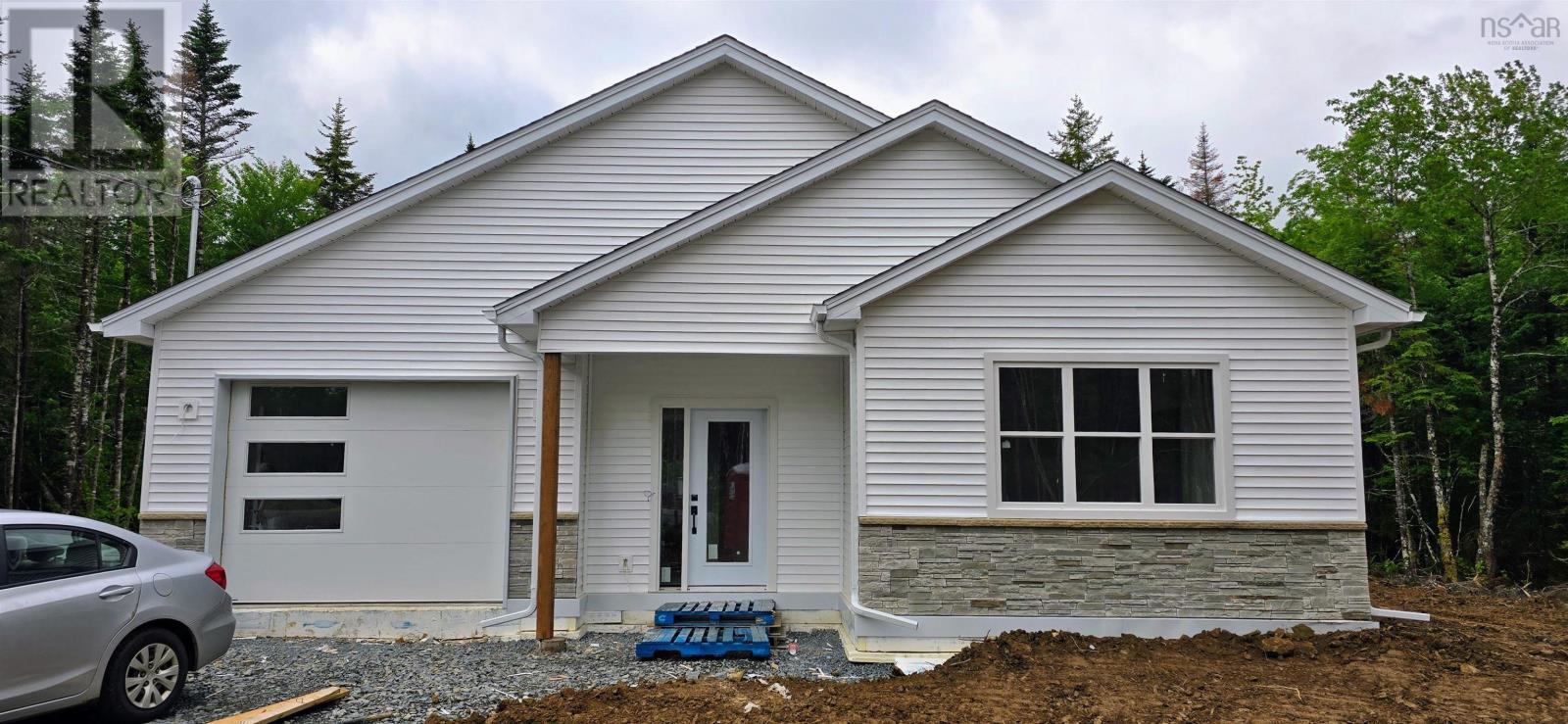 47 Moonlight Drive, Mount Uniacke, Nova Scotia