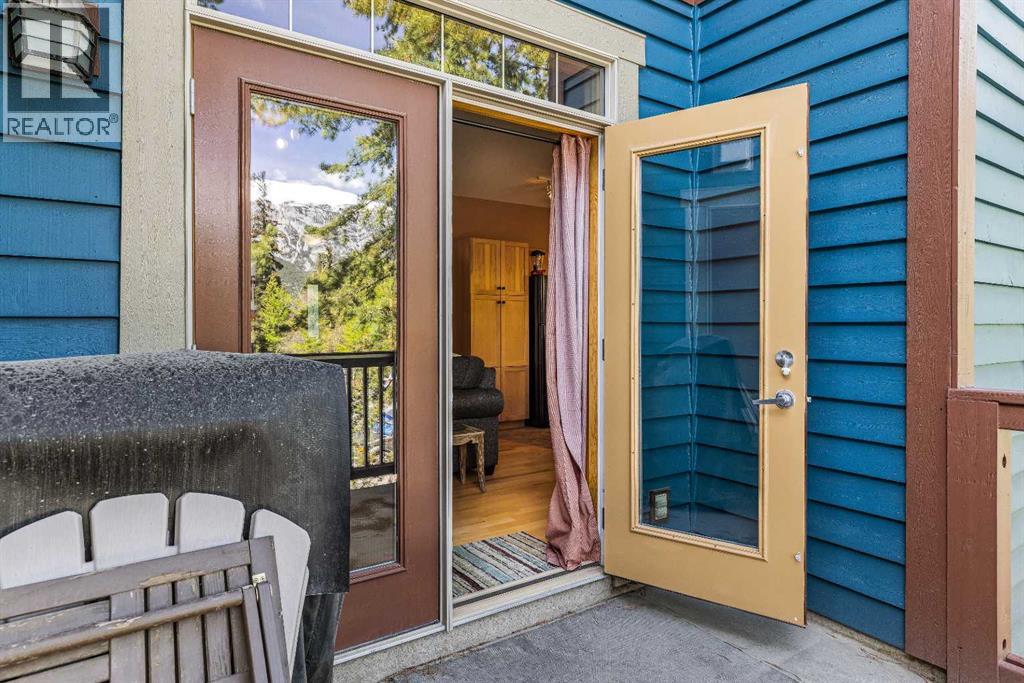 1003, 70 Dyrgas Gate, Canmore, Alberta  T1W 3J6 - Photo 15 - A2313920