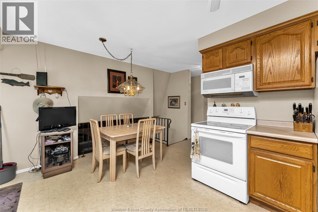 646 Estate Park, Tecumseh, Ontario  N8N 3C8 - Photo 14 - 26019069