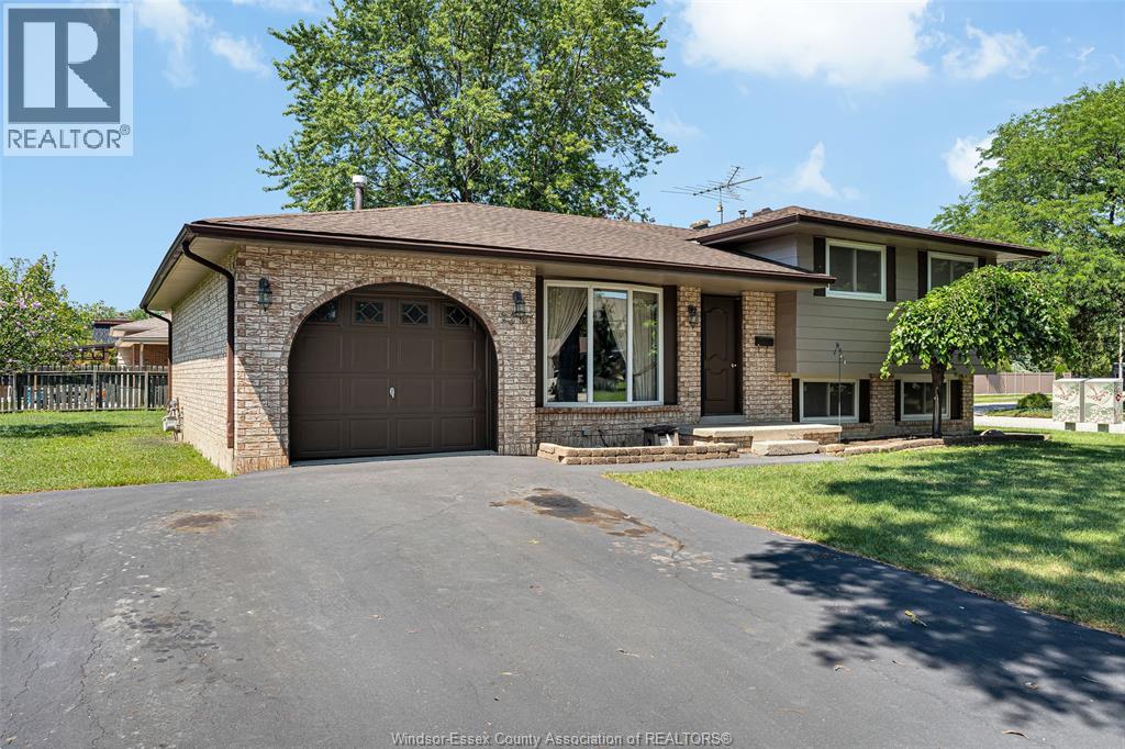 646 Estate Park, Tecumseh, Ontario  N8N 3C8 - Photo 5 - 26019069