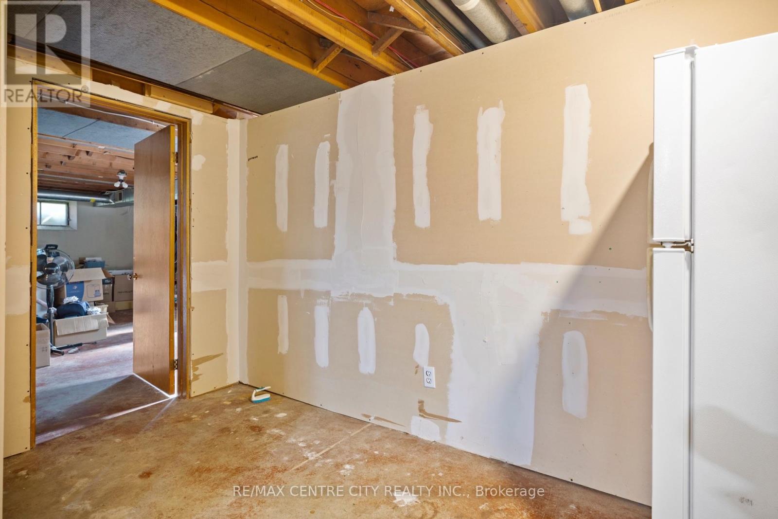 21 Spruce Street, St. Thomas, Ontario  N5R 1N4 - Photo 19 - X13645472