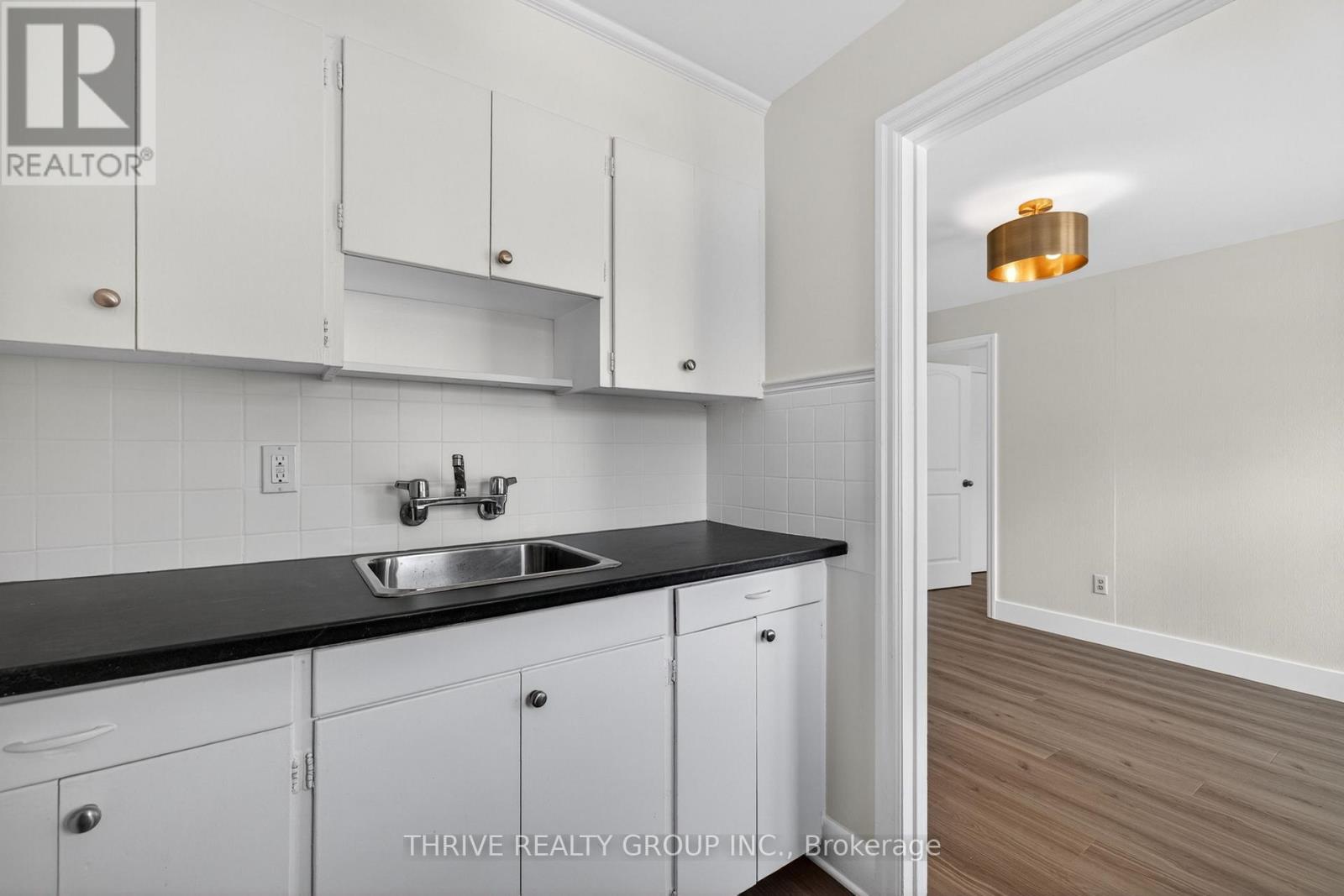 6 - 245 Maitland Street, London East, Ontario  N6B 2Y2 - Photo 8 - X13645500