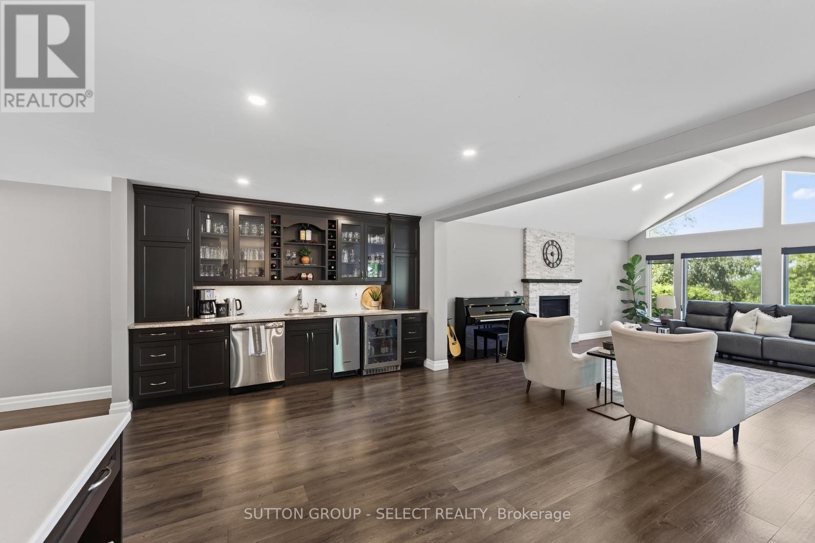 48 Lookout Court, London South, Ontario  N6K 3L5 - Photo 6 - X13645748