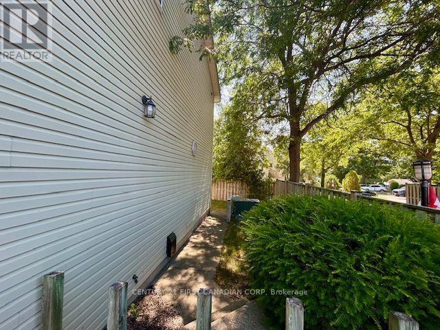 2 - 38 Ontario Street S, Lambton Shores, Ontario  N0M 1T0 - Photo 17 - X13645796