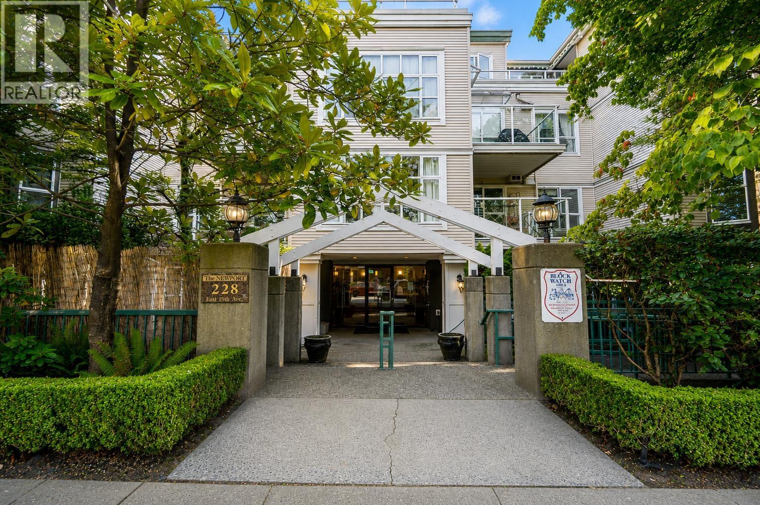 402 228 E 18TH AVENUE, Vancouver, British Columbia