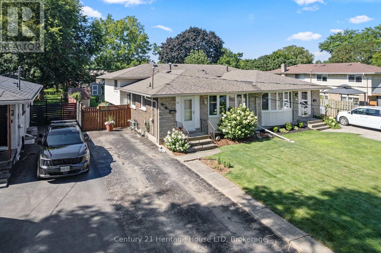 20 Cypress Street, St. Catharines, Ontario  L2N 4L9 - Photo 1 - X13645486