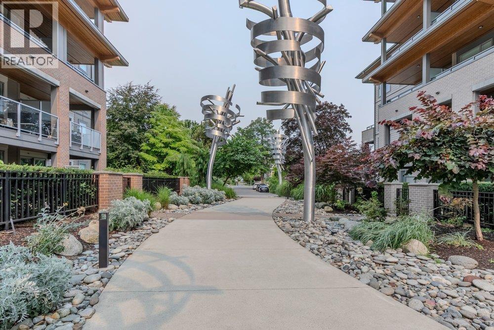 105 7133 14th Avenue, Burnaby, British Columbia V3N 0H5 - Photo 5 - R3153072