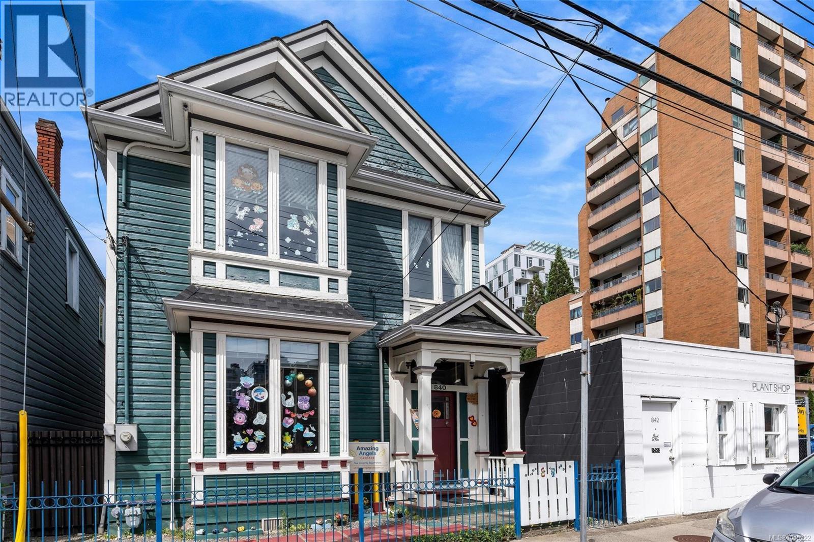 840 Cormorant St, Victoria, British Columbia