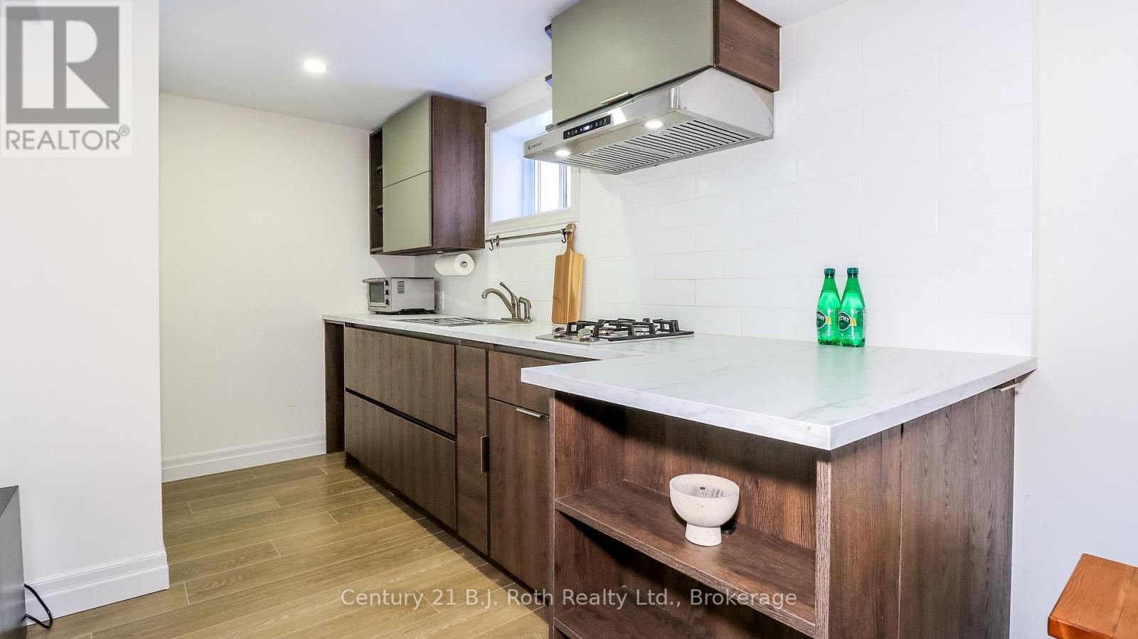 156 The Westway, Toronto, Ontario  M9P 2C1 - Photo 24 - W13455106