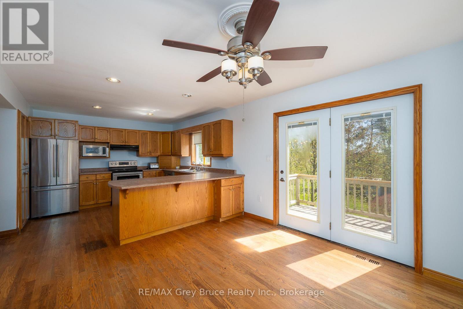 105 Maple Grove Lane, Georgian Bluffs, Ontario  N4K 0G2 - Photo 10 - X13164856