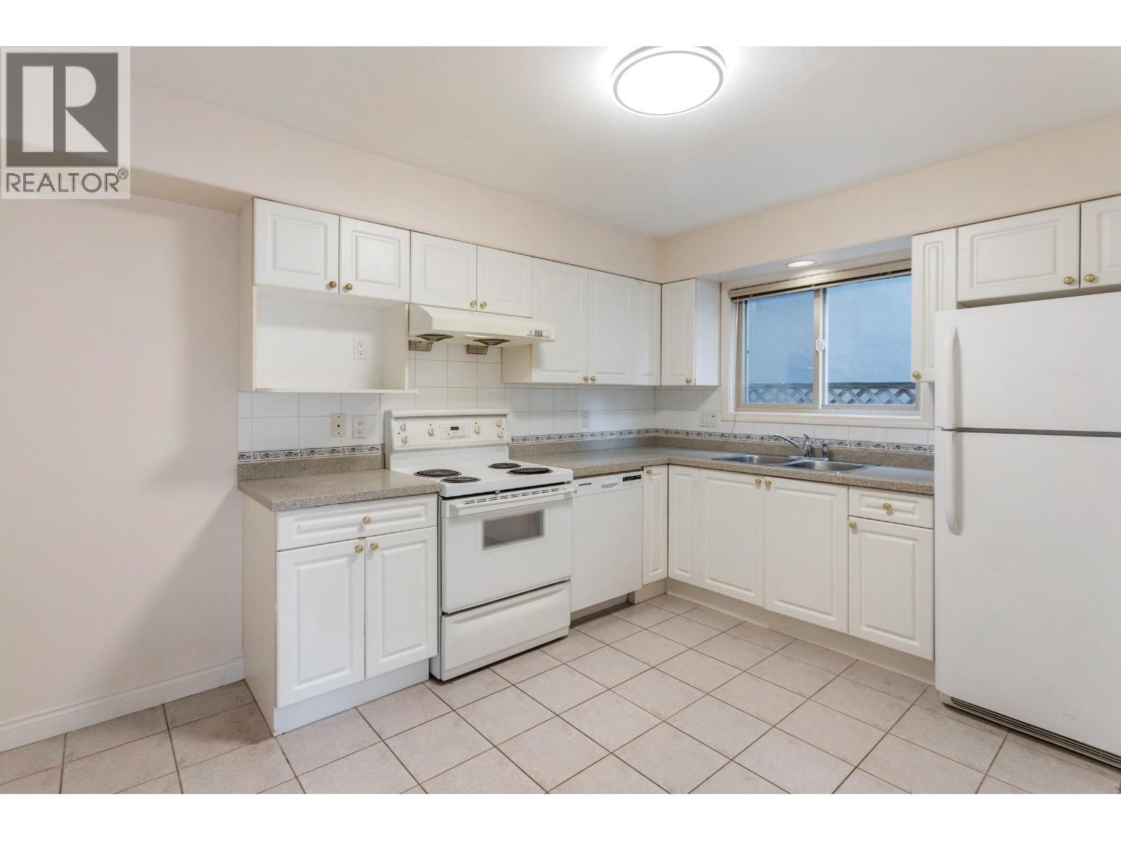 8468 Osler Street, Vancouver, British Columbia  V6P 4E4 - Photo 8 - R3152911