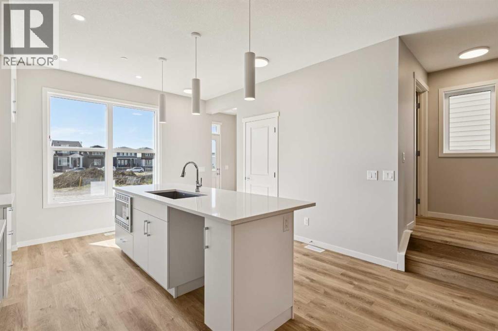 471 Hotchkiss Manor SE, Calgary, Alberta  T3S 0N3 - Photo 10 - A2333855