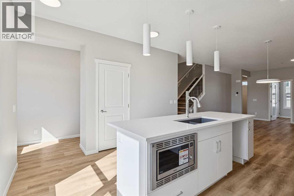 471 Hotchkiss Manor SE, Calgary, Alberta  T3S 0N3 - Photo 12 - A2333855