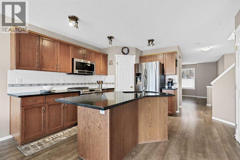 152 Covewood Green NE, Calgary, Alberta  T3K 5G6 - Photo 4 - A2334693