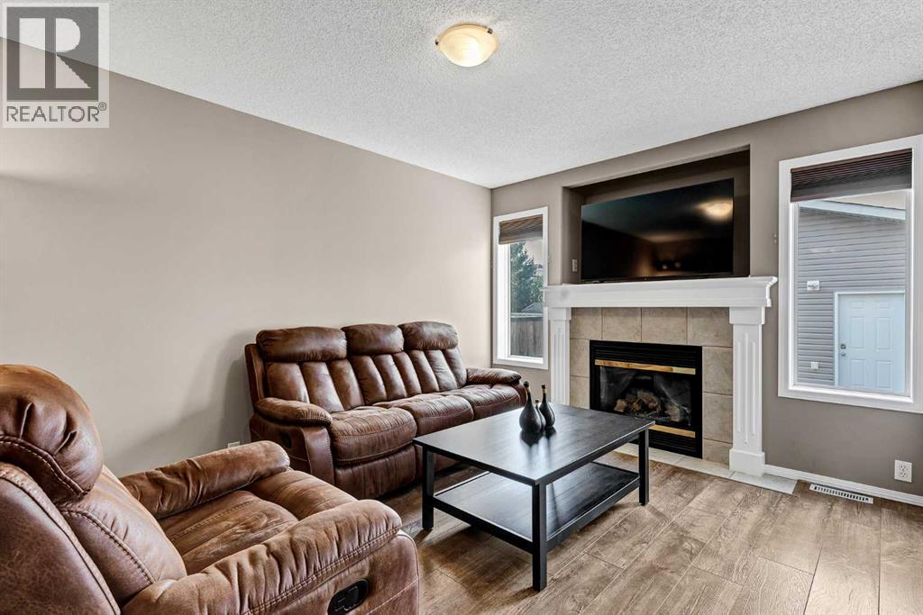 152 Covewood Green NE, Calgary, Alberta  T3K 5G6 - Photo 8 - A2334693