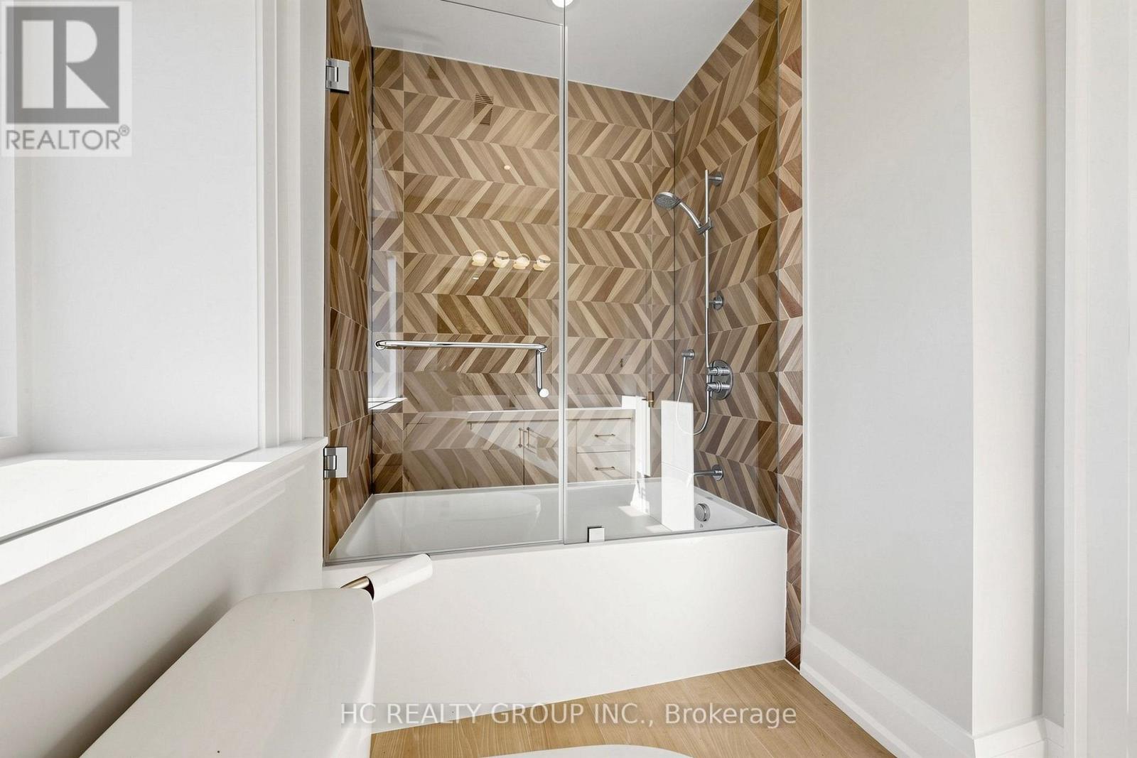 7 Knollview Crescent, Toronto, Ontario  M2K 2C9 - Photo 26 - C13569696