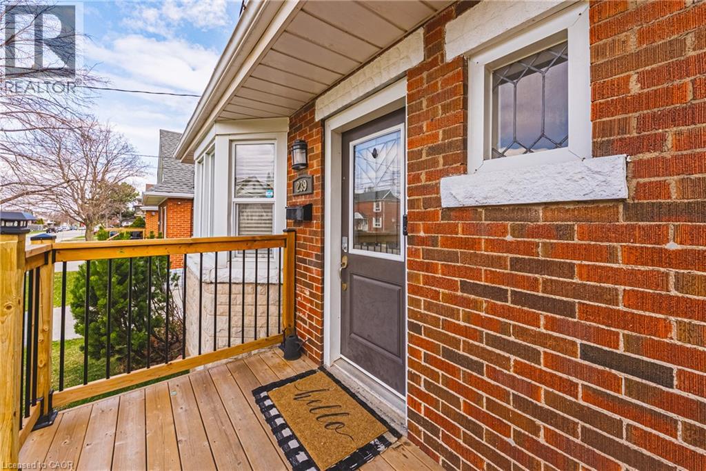 239 Rosewood Road, Hamilton, Ontario  L8K 3J5 - Photo 2 - 40849618