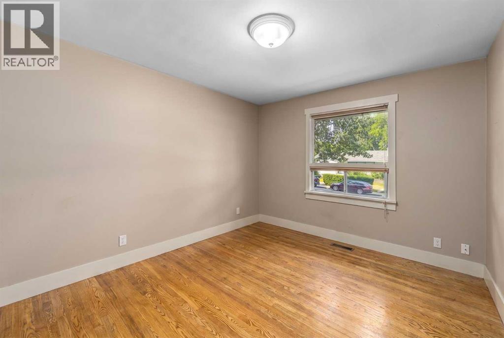 3042 28 Street SW, Calgary, Alberta  T3E 2J5 - Photo 10 - A2335224