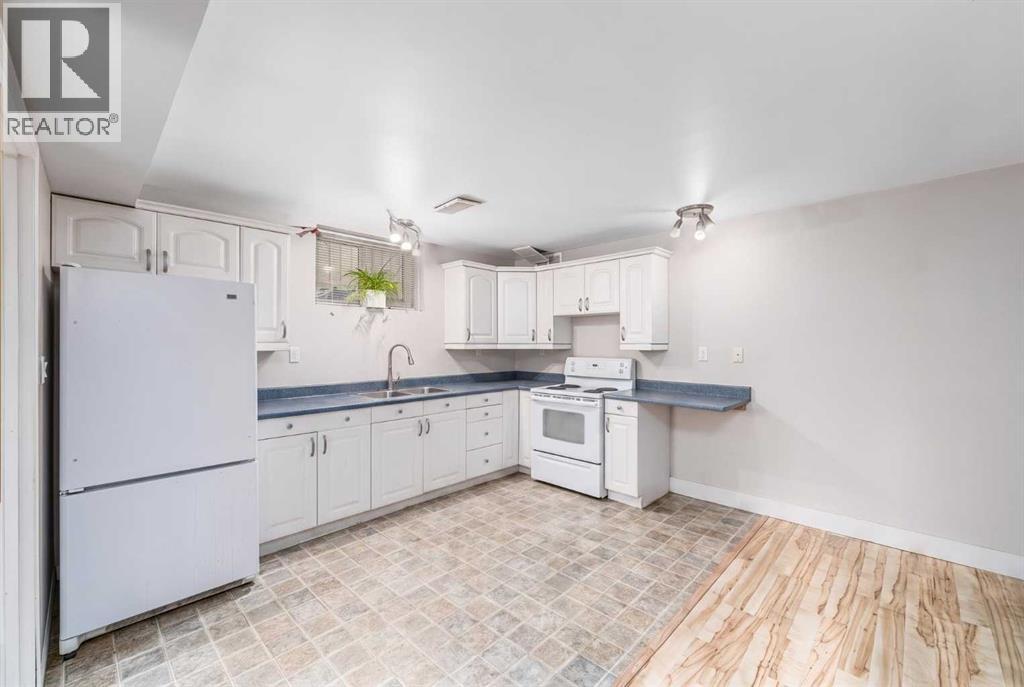 3042 28 Street SW, Calgary, Alberta  T3E 2J5 - Photo 18 - A2335224