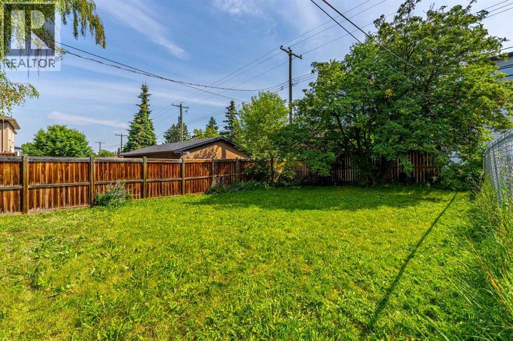 3042 28 Street SW, Calgary, Alberta  T3E 2J5 - Photo 23 - A2335224