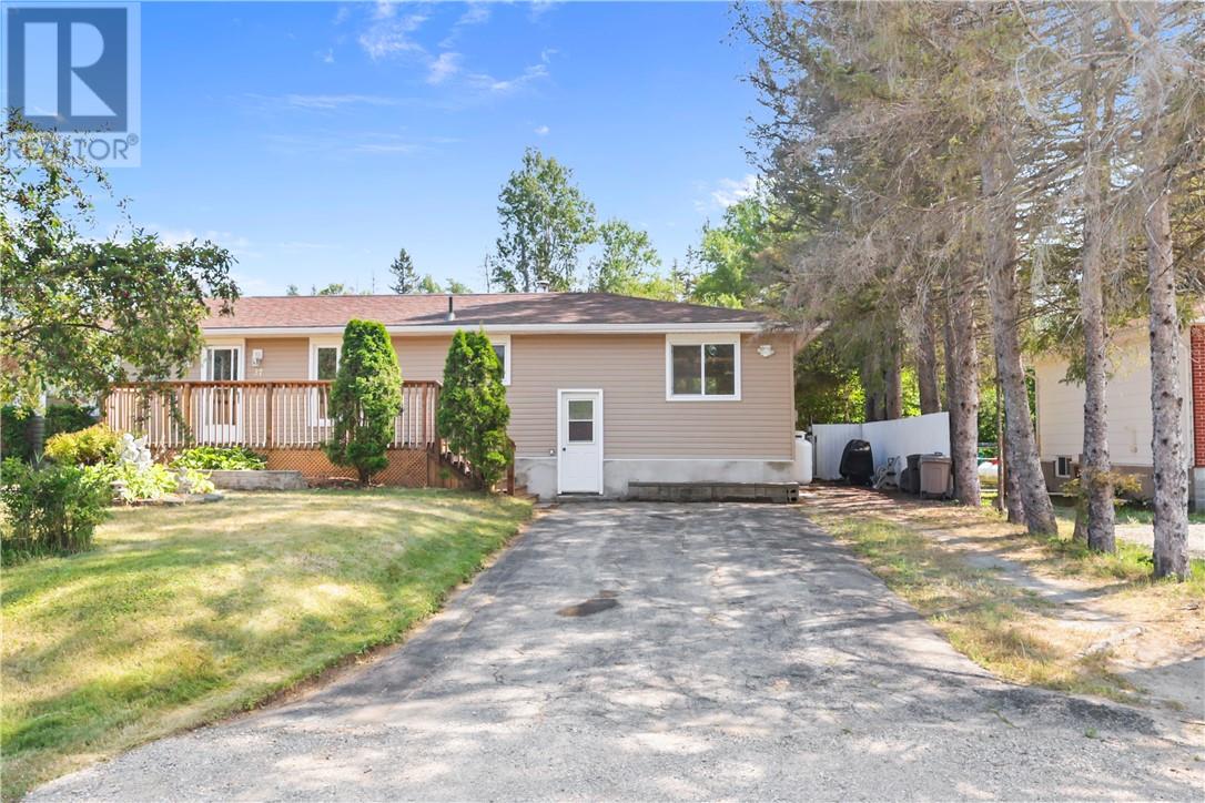 37 Baldwin, Mckerrow, Ontario  P0P 1M0 - Photo 1 - 2129649