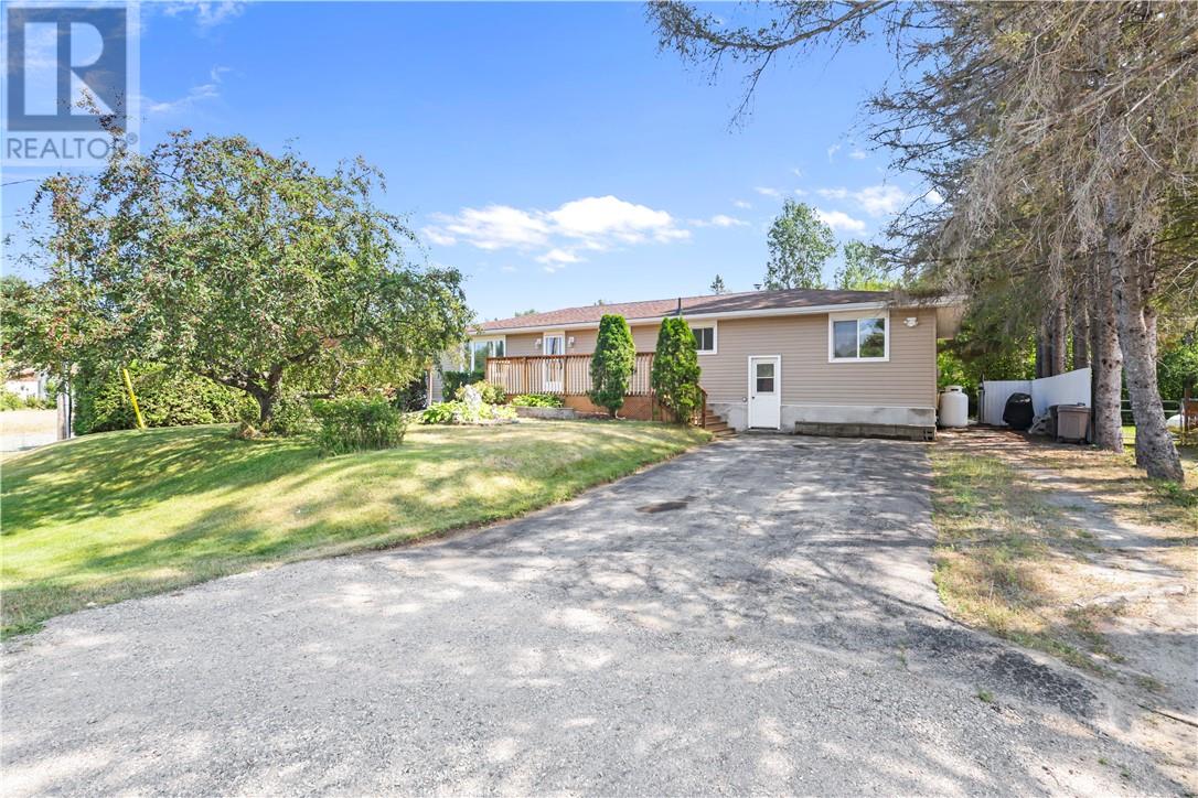 37 Baldwin, Mckerrow, Ontario  P0P 1M0 - Photo 5 - 2129649