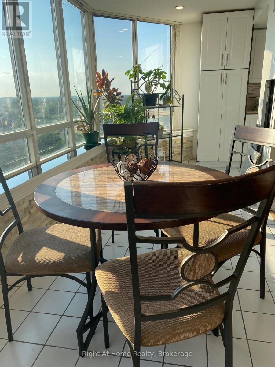 1215 - 11753 Sheppard Avenue E, Toronto, Ontario M1B 5M3 - Photo 7 - E13645460