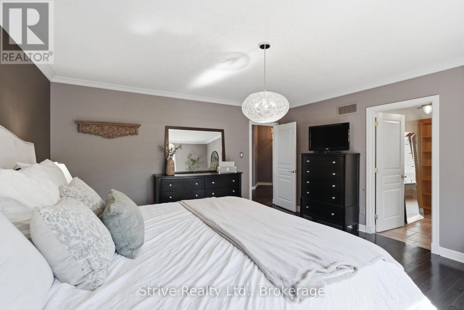 8 Rowland Court, Clarington, Ontario  L1E 1Z8 - Photo 33 - E13645526