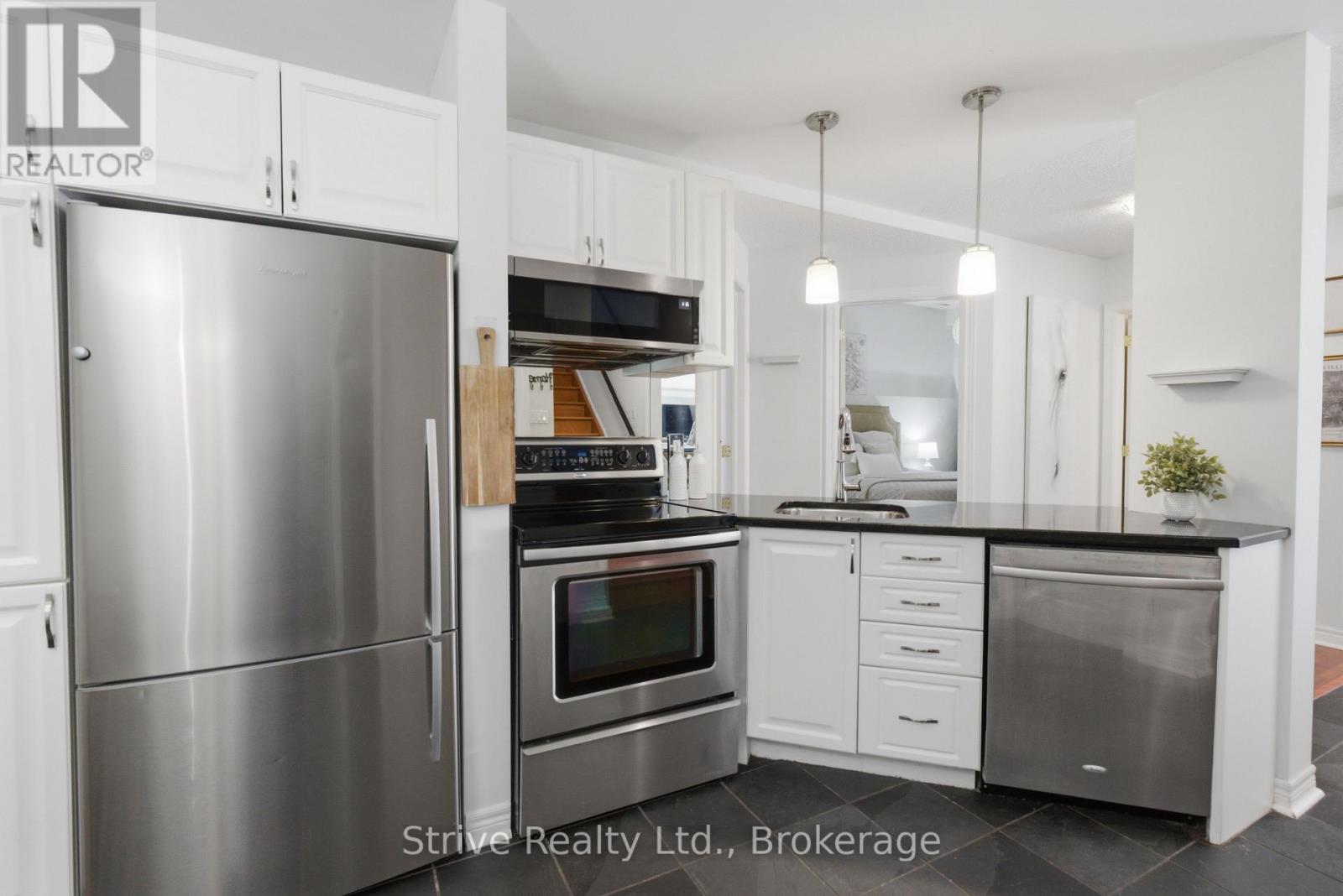 8 Rowland Court, Clarington, Ontario  L1E 1Z8 - Photo 39 - E13645526